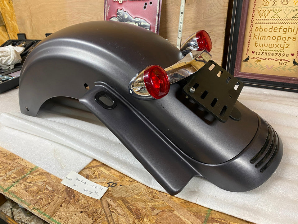 REAR FENDER HARLEY CHARCOAL DENIM FASCIA 2017 STREET ROAD GLIDE OEM HARLEY FLHX