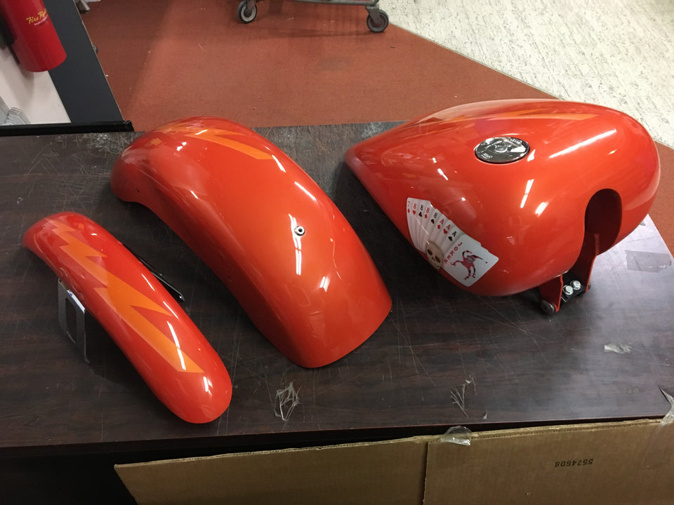 CUSTOM SOFTAIL CHOPPER PAINT SET STRETCHED TANK 8 1/2" REAR FENDER FRONT FENDER!
