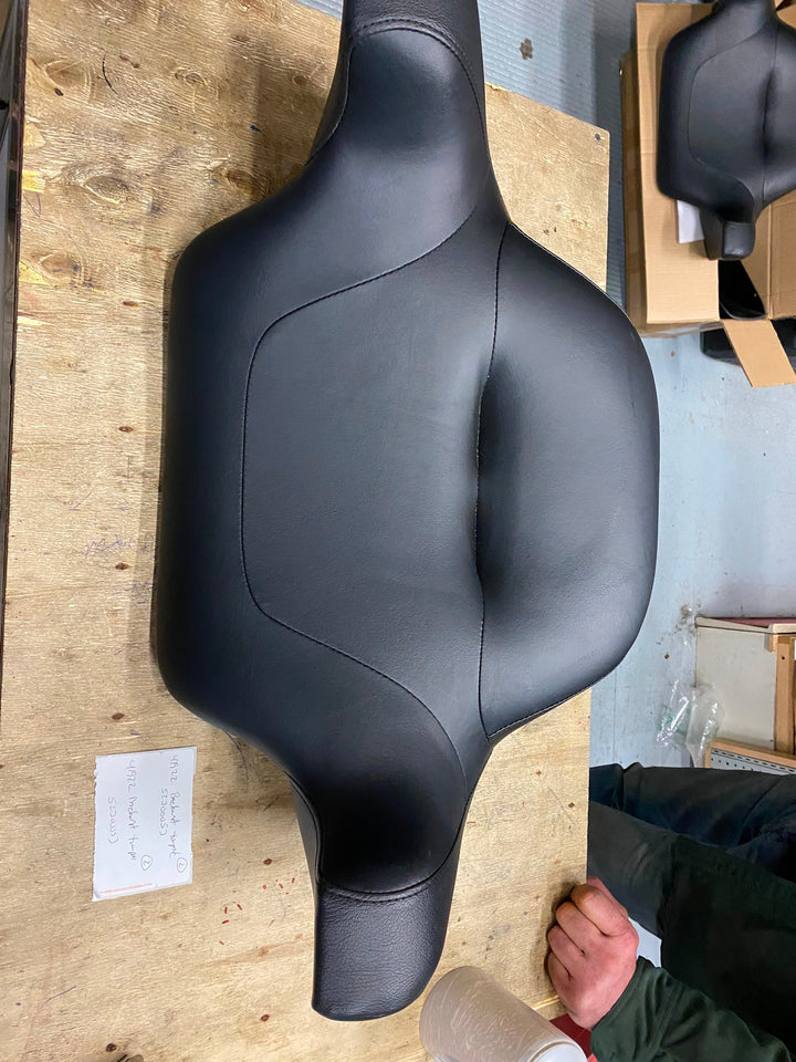 2014^ OEM BACKREST SEAT PAD HARLEY ULTRA CLASSIC TOURING BAGGER FLH ROAD GLIDE