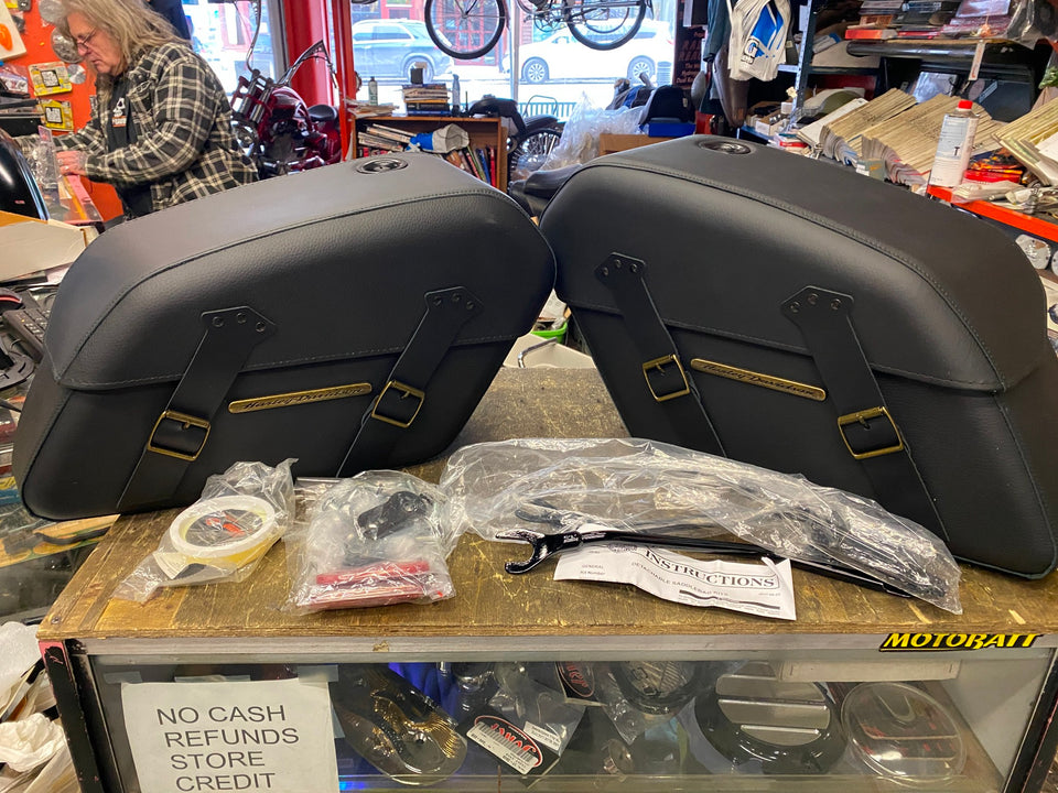 H-D DETACHABLES SADDLEBAGS BRASS TRIM OEM HARLEY M8 BREAKOUT FATBOY FLFB FXBR