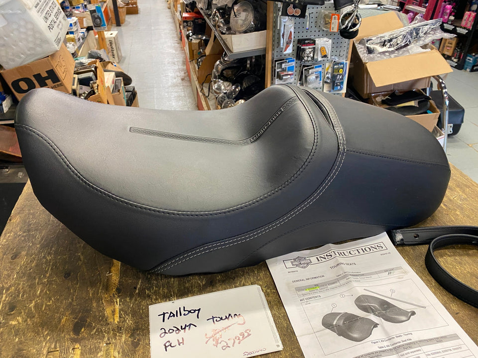 TALLBOY SEAT HARLEY TOURING 2024^ 52000640 FLH STREET ROAD GLIDE OEM FACTORY!