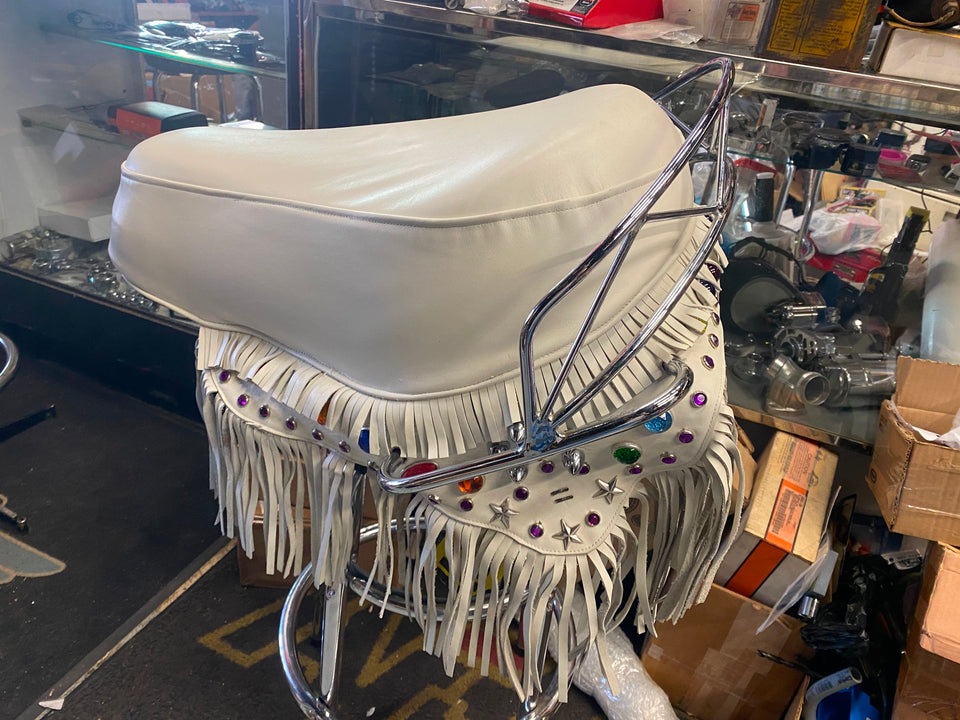 LAID OUT BUDDY SEAT HARLEY PANHEAD KNUCKLEHEAD LICENSE PLATE BOLTS JEWELS FRINGE