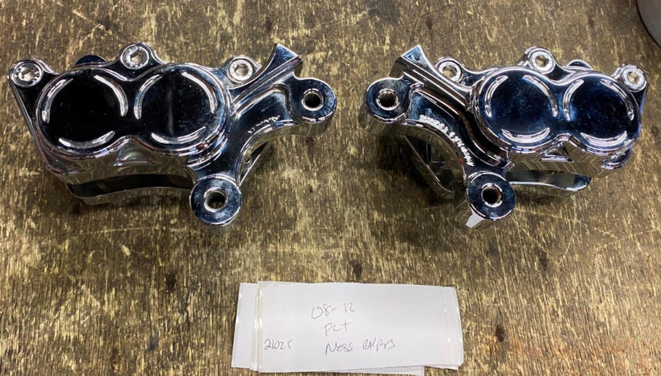 ARLEN NESS CHROME FRONT DUAL DISC FOUR-PISTON CALIPERS 2008^ TOURING FLH DYNA CH