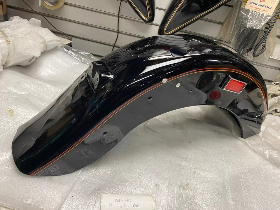 VIVID BLACK STRIPE REAR FENDER HARLEY FATBOY FLSTF OEM 1990-1999 FACTORY PAINT