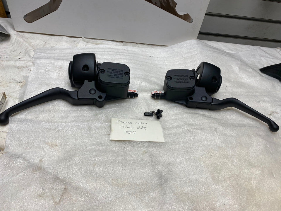 BLACK HANDLEBAR CONTROLS IRONHORSE HYDRAULIC CLUTCH HARLEY 96-06 CHOPPER NEW!