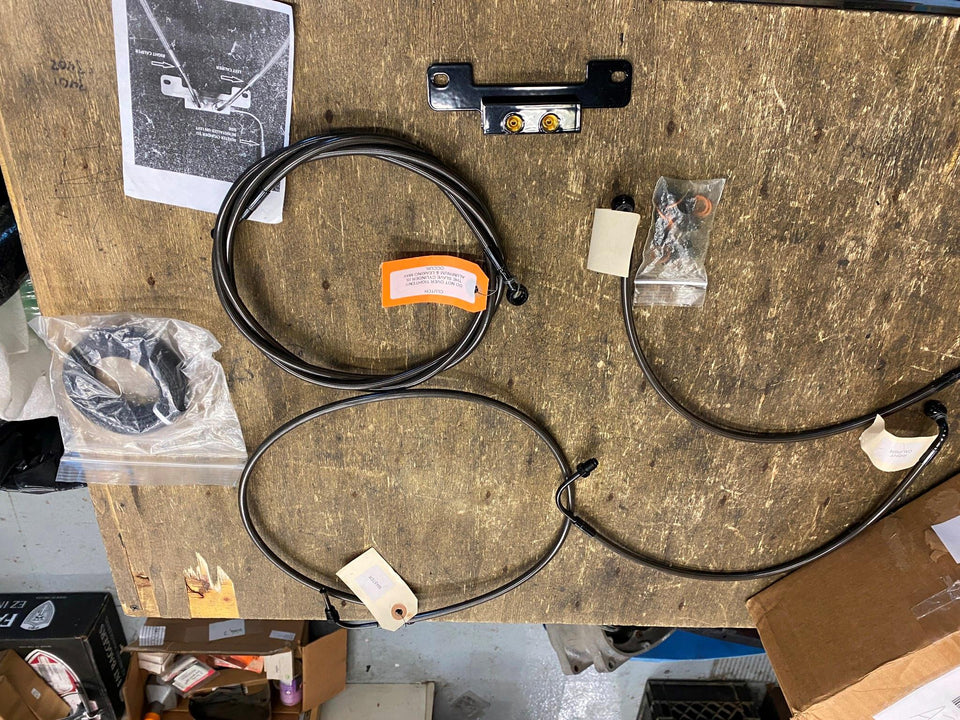 MIDNIGHT BRAIDED HANDLEBAR CABLE/BRAKE LINE KIT 12-14 APEHANGER BARS FLHX GLIDE