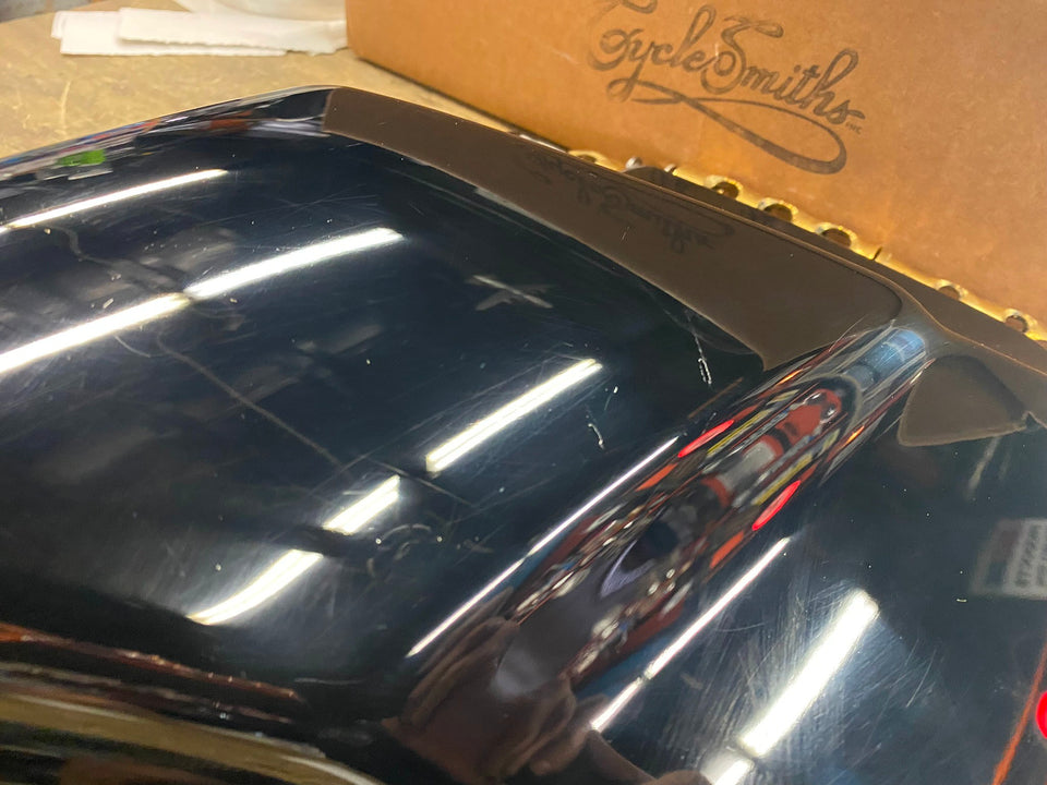 LEFT SIDE FRAME COVER BLACK HARLEY TOURING BAGGER FLH STREET ROAD GLIDE OEM