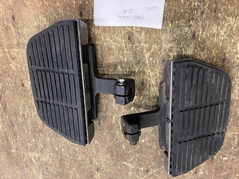 OEM PASSENGER FLOORBOARDS HARLEY FLH ROAD KING ULTRA CLASSIC GLIDE 86-92 TOURING