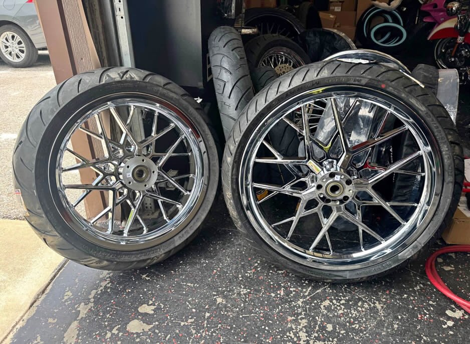 21/18 CHROME PRODIGY REPLICA SET