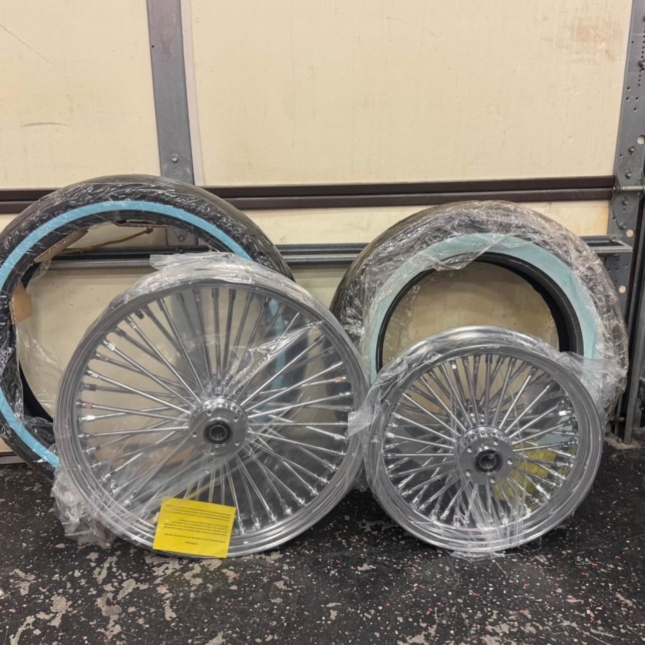 DNA Mammoth 52 Spoke Chrome Wheels 21" F 18" R Set Tires Harley Touring 09-22