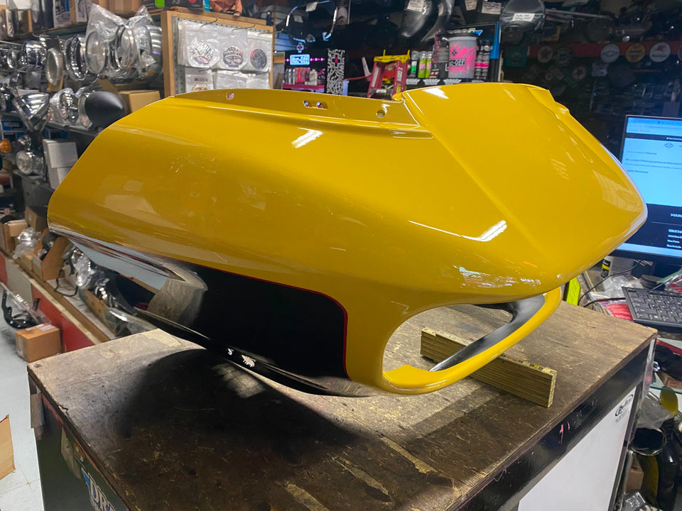OEM INDUSTRIAL YELLOW BLACK OUTER FAIRING 2023 HARLEY ROAD GLIDE SPECIAL FLTRX!