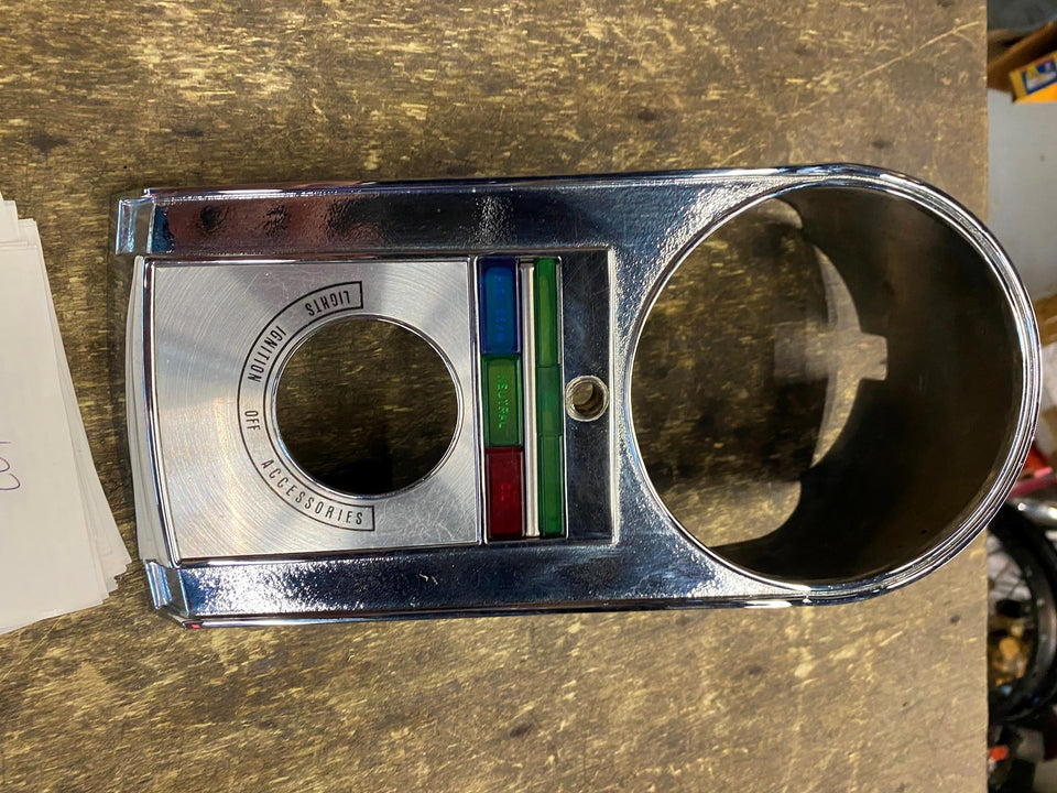 OEM CHROME DASH/SPEEDOMETER COVER 91-95 HARLEY SOFTAIL HERITAGE FATBOY FACTORY N