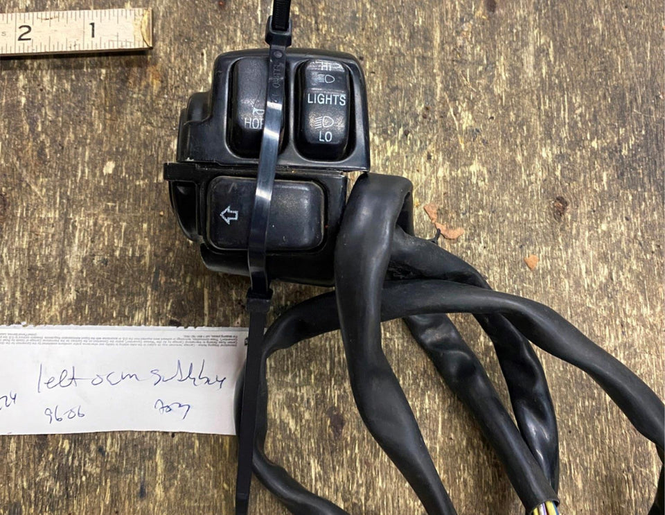 OEM LEFT SWITCH BOX ASSY HARLEY SPORTSTER DYNA SOFTAIL ROAD KING FXD HANDLEBAR