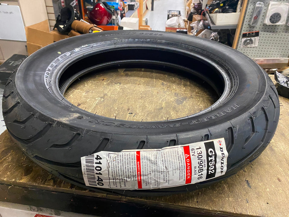 DUNLOP GT502 REAR TIRE HARLEY 130-90-16 HONDA MOTORCYCLEs
