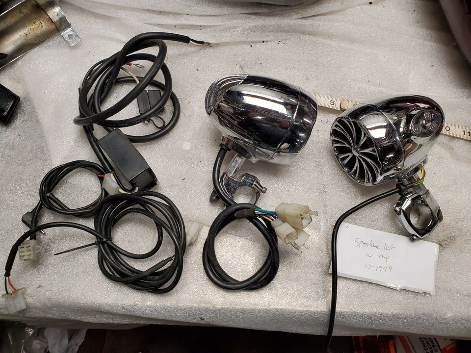 BLUE TOOTH RADIO SPEAKER KIT MOTORCYCLE CELL PHONE HONDA HARLEY YAMAHA KAWASAKI