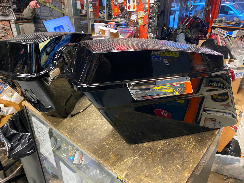 OEM SADDLEBAGS SPEAKER LIDS VIVID BLACK HARLEY TOURING FLH STREET GLIDE 93-13