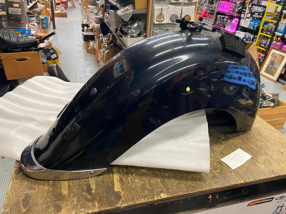 OEM YAMAHA REAR FENDER BLACK FACTORY CHROME TIP TRIM VSTAR VENTURE 1300