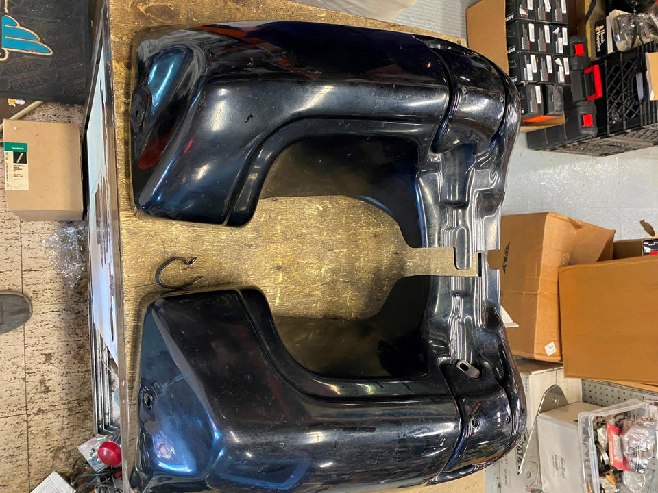 OEM HARLEY LOWER FAIRINGS CAPS GLOVE BOXES FLH ULTRA CLASSIC GLIDE BAGGER 1989^