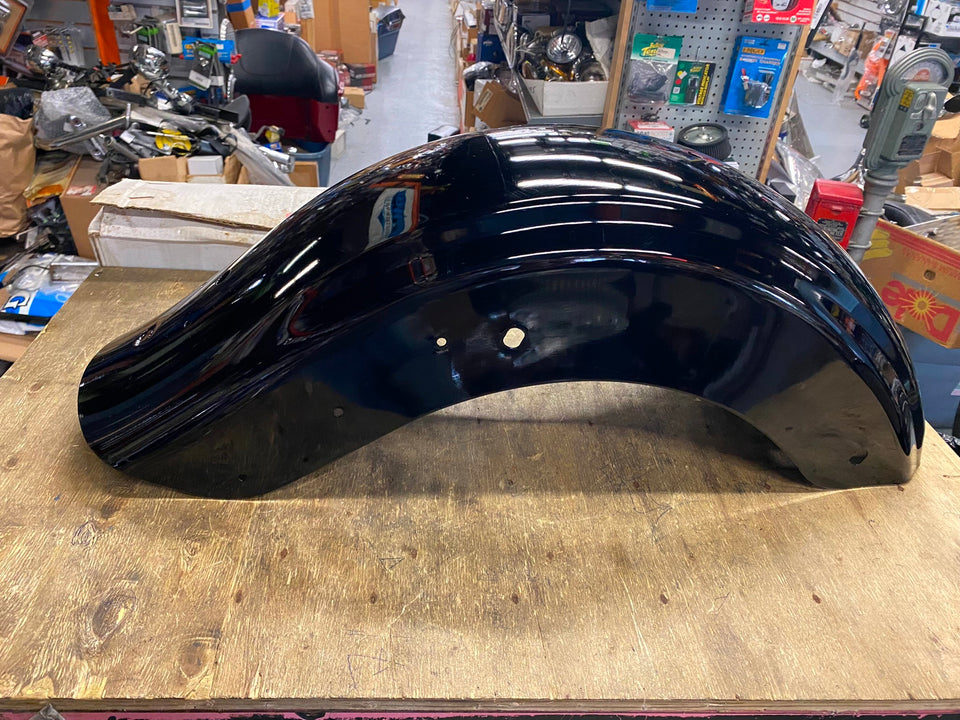 REAR FENDER VIVID BLACK HARLEY FLHX ROAD STREET GLIDE OEM FLTR BAGGER 2009^ NICE